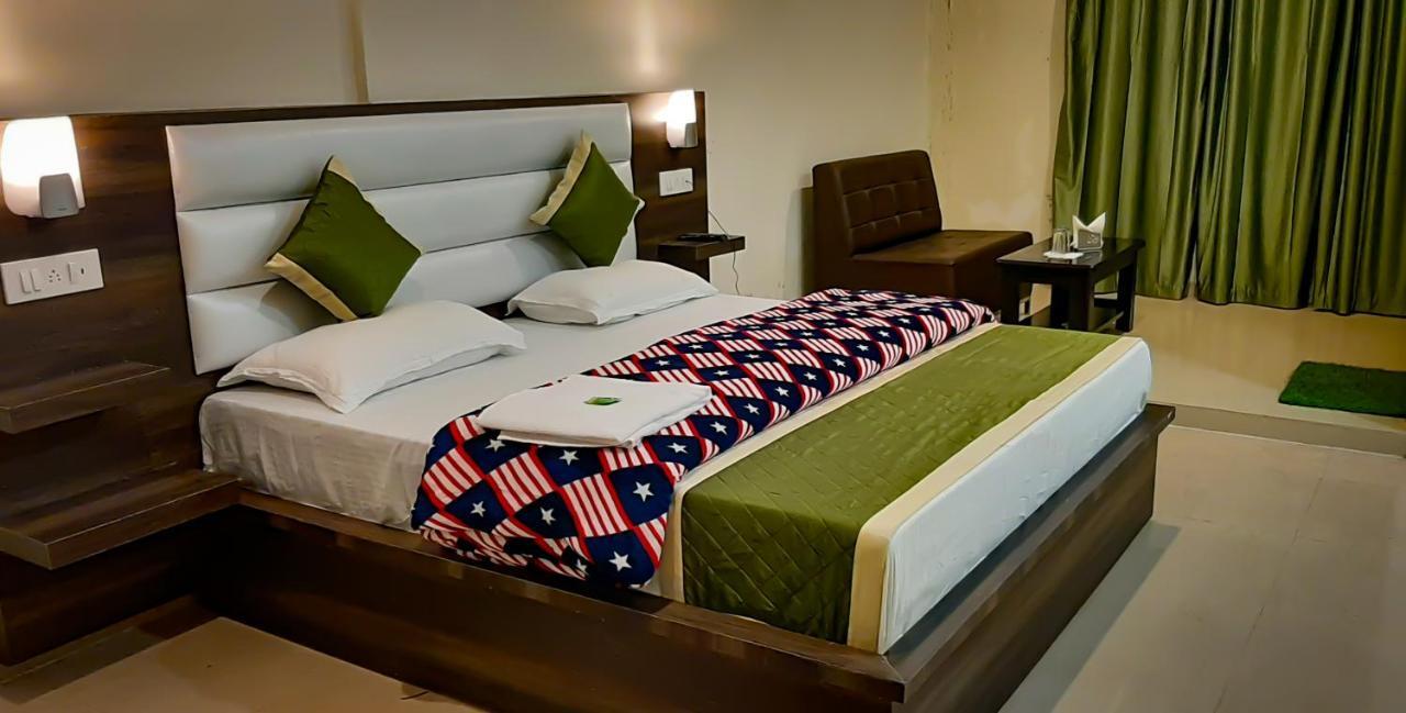 Hotel Green Park Kharar Екстер'єр фото